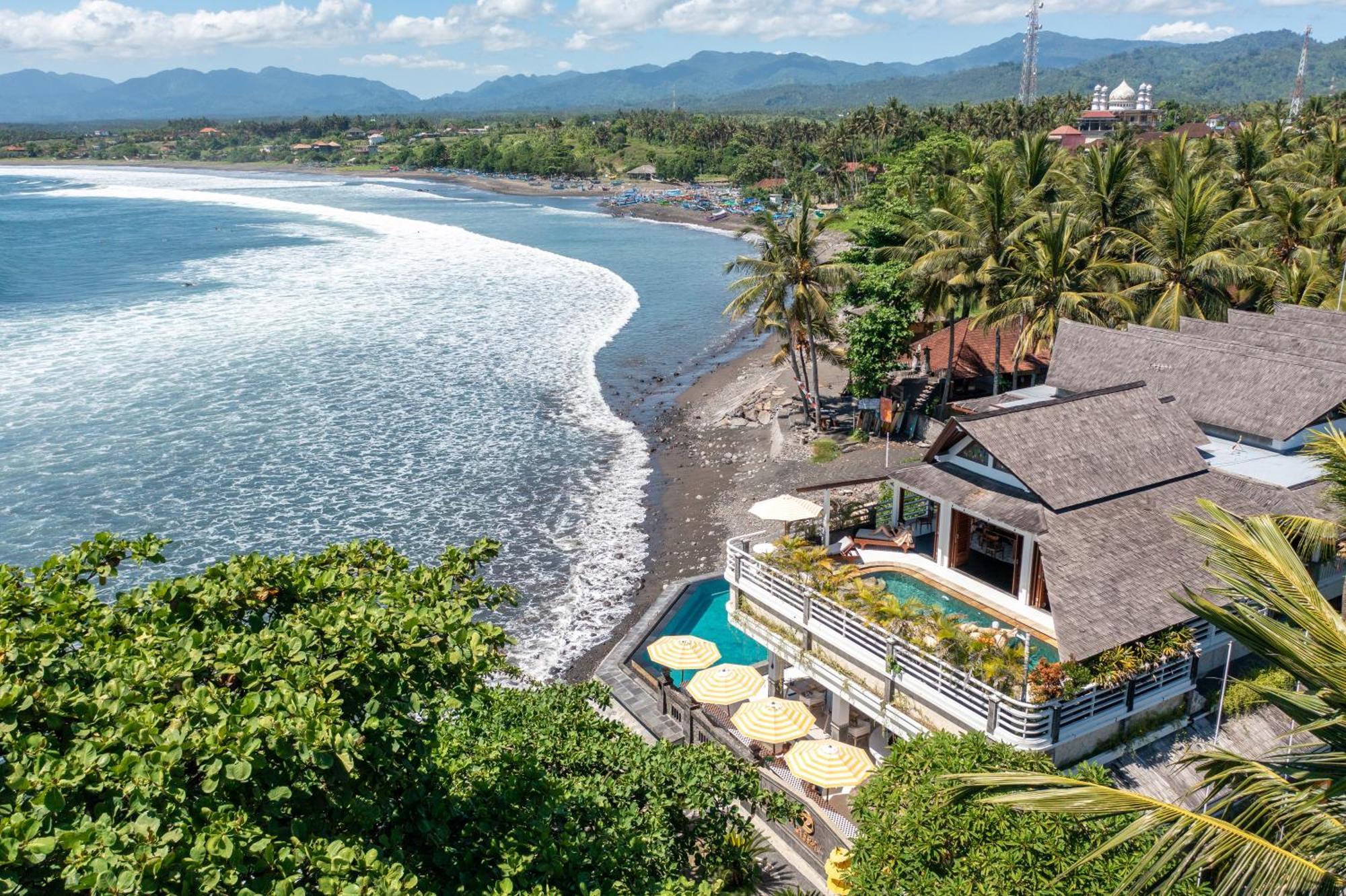 Hotel Bombora Medewi Pulukan Exteriér fotografie
