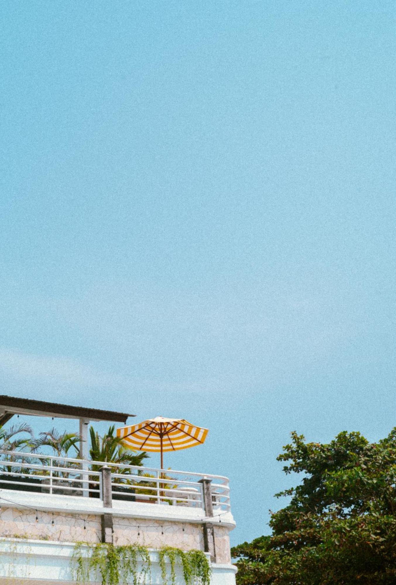 Hotel Bombora Medewi Pulukan Exteriér fotografie