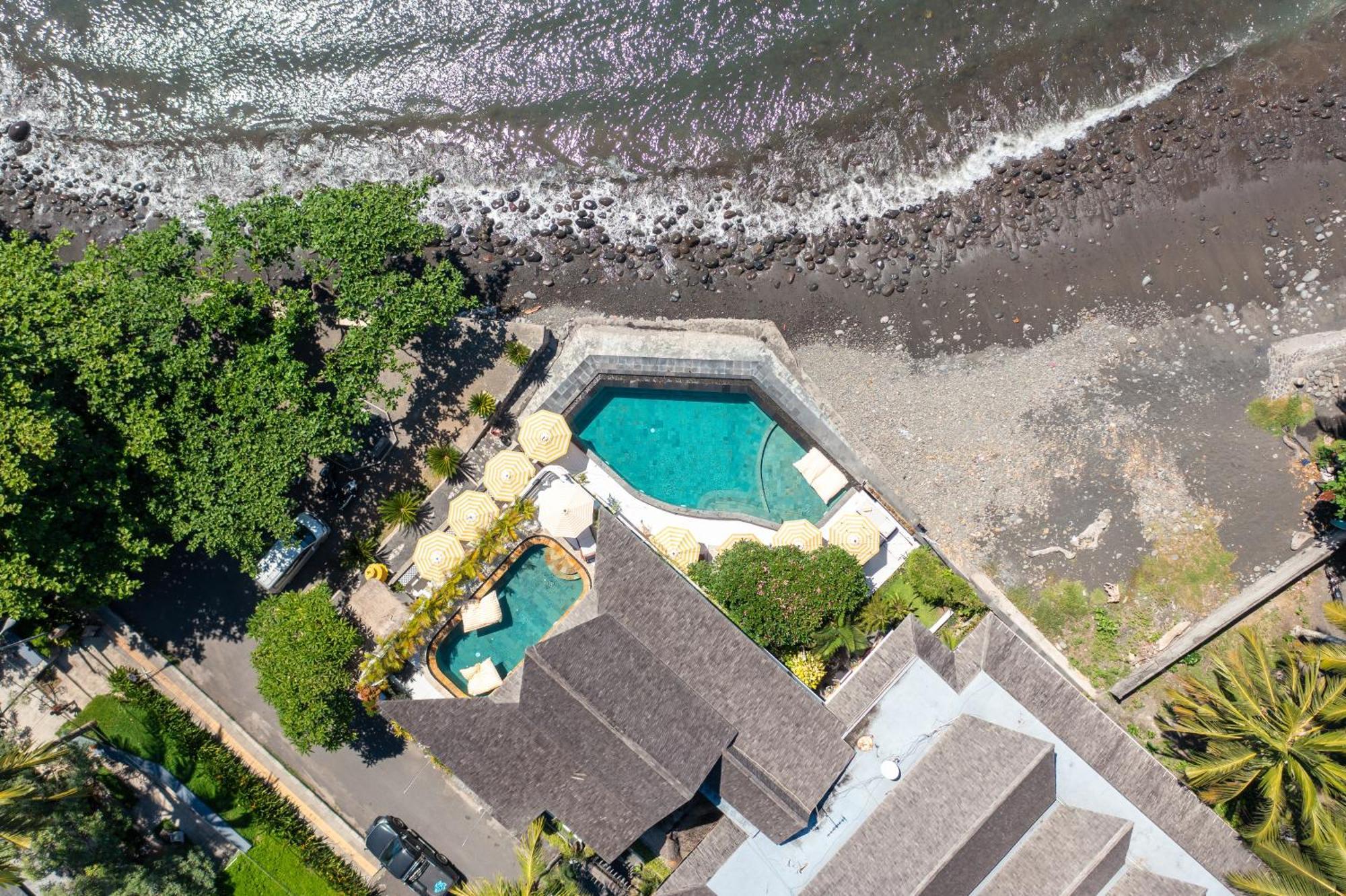 Hotel Bombora Medewi Pulukan Exteriér fotografie